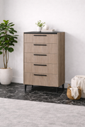 Vantrelle Chest